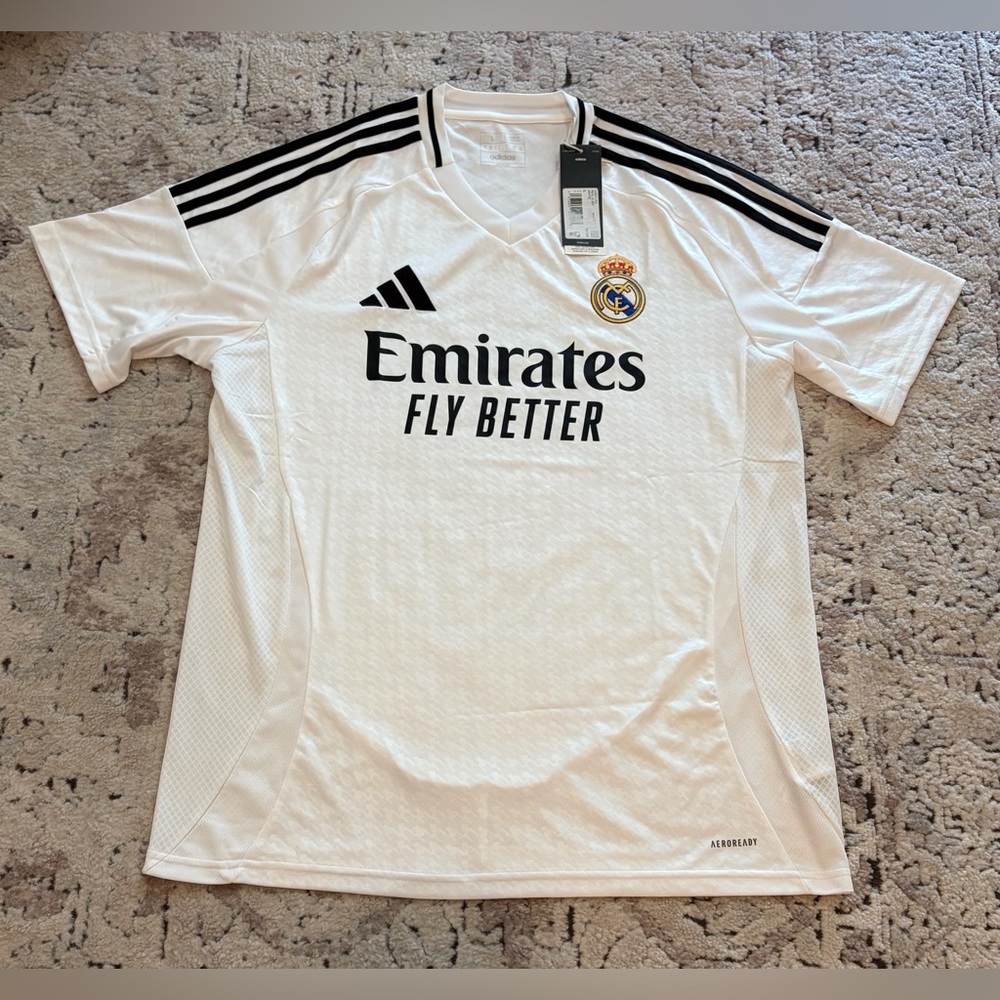 Adidas Authentic Real Madrid 2025 IU5011 White Jersey Men’s Sz: L